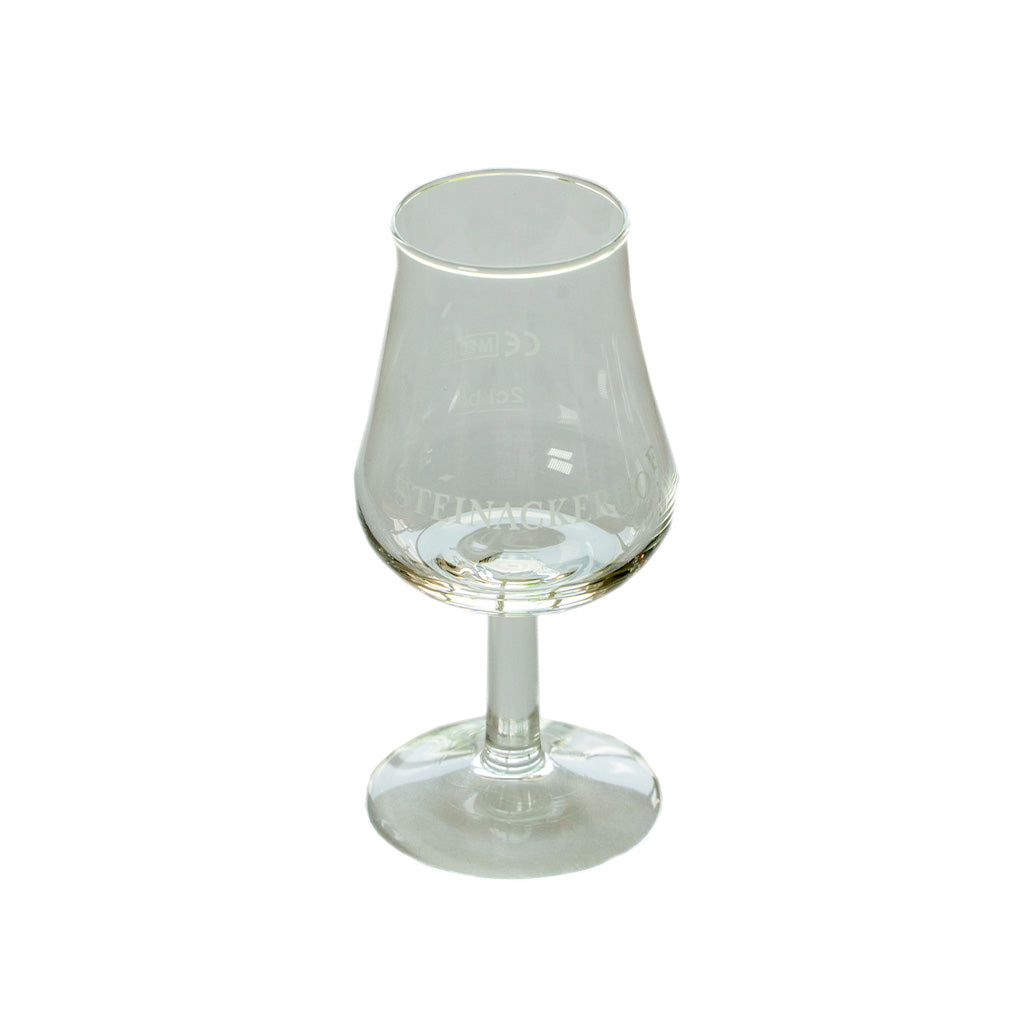 Steinackerhof Kelchglas mit Stiel